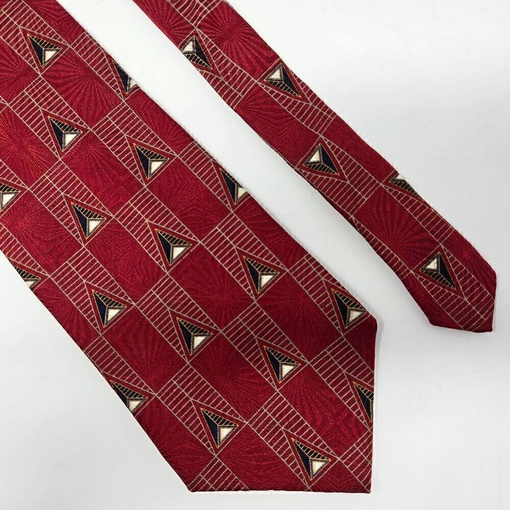 GRAHAM & LOCKWOOD SILK TIE RED GRAY GEOMETRIC SUNBURST SATIN TEXTURED 4" X 56"